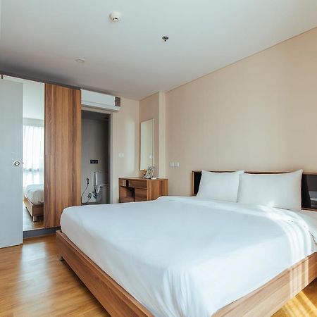 Roomme Hospitality Nang Linchee Branch 방콕 외부 사진