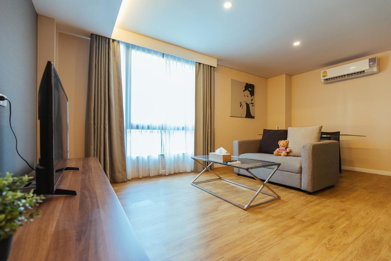 Roomme Hospitality Nang Linchee Branch 방콕 외부 사진