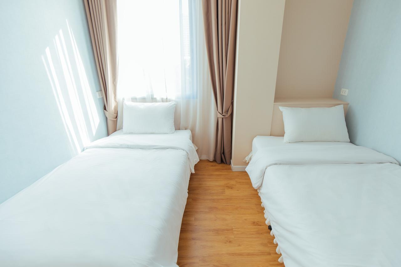 Roomme Hospitality Nang Linchee Branch 방콕 외부 사진