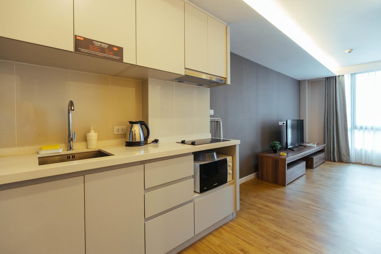 Roomme Hospitality Nang Linchee Branch 방콕 외부 사진