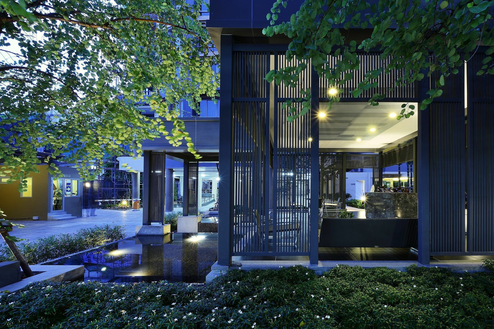 Roomme Hospitality Nang Linchee Branch 방콕 외부 사진