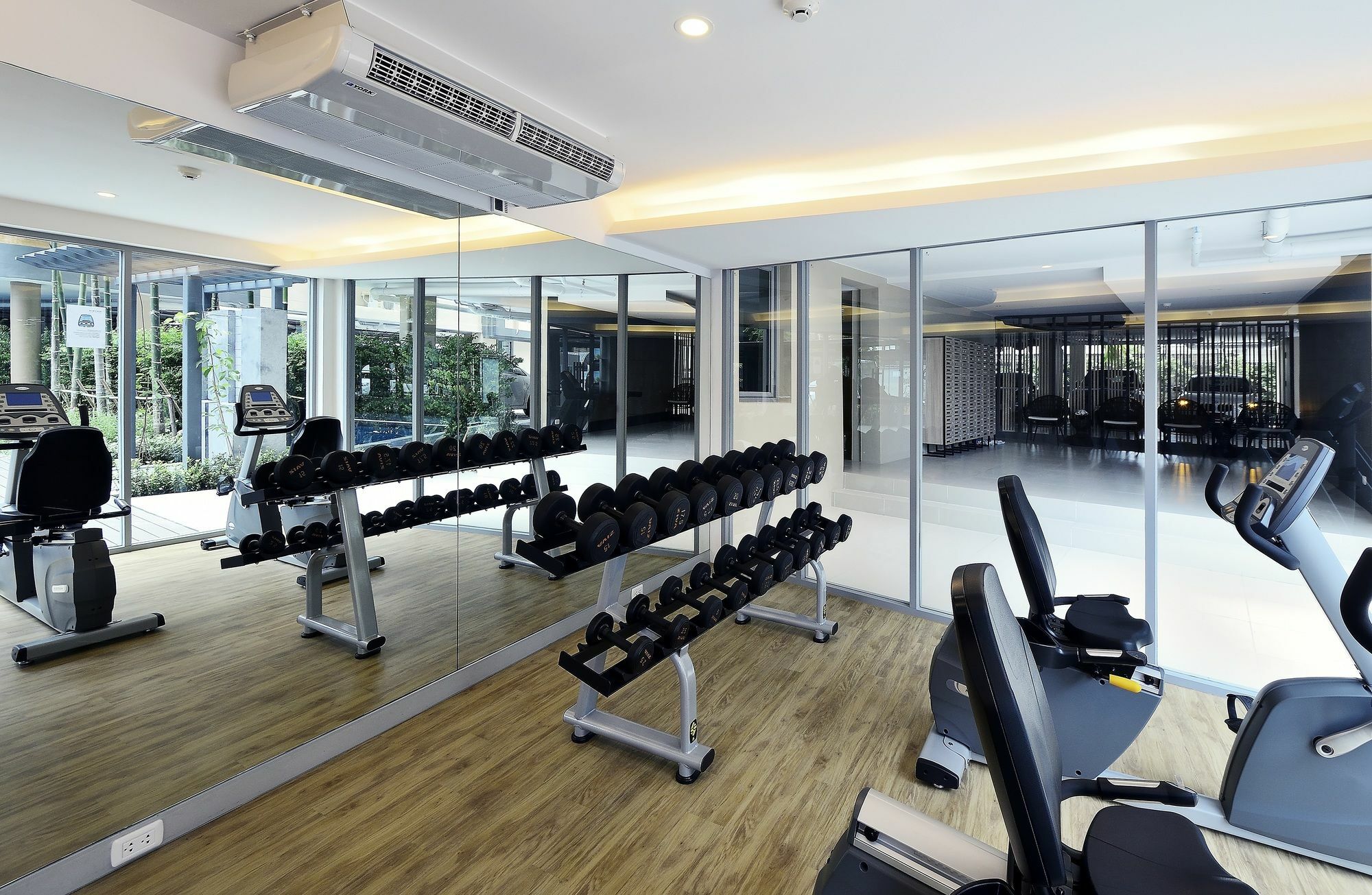 Roomme Hospitality Nang Linchee Branch 방콕 외부 사진